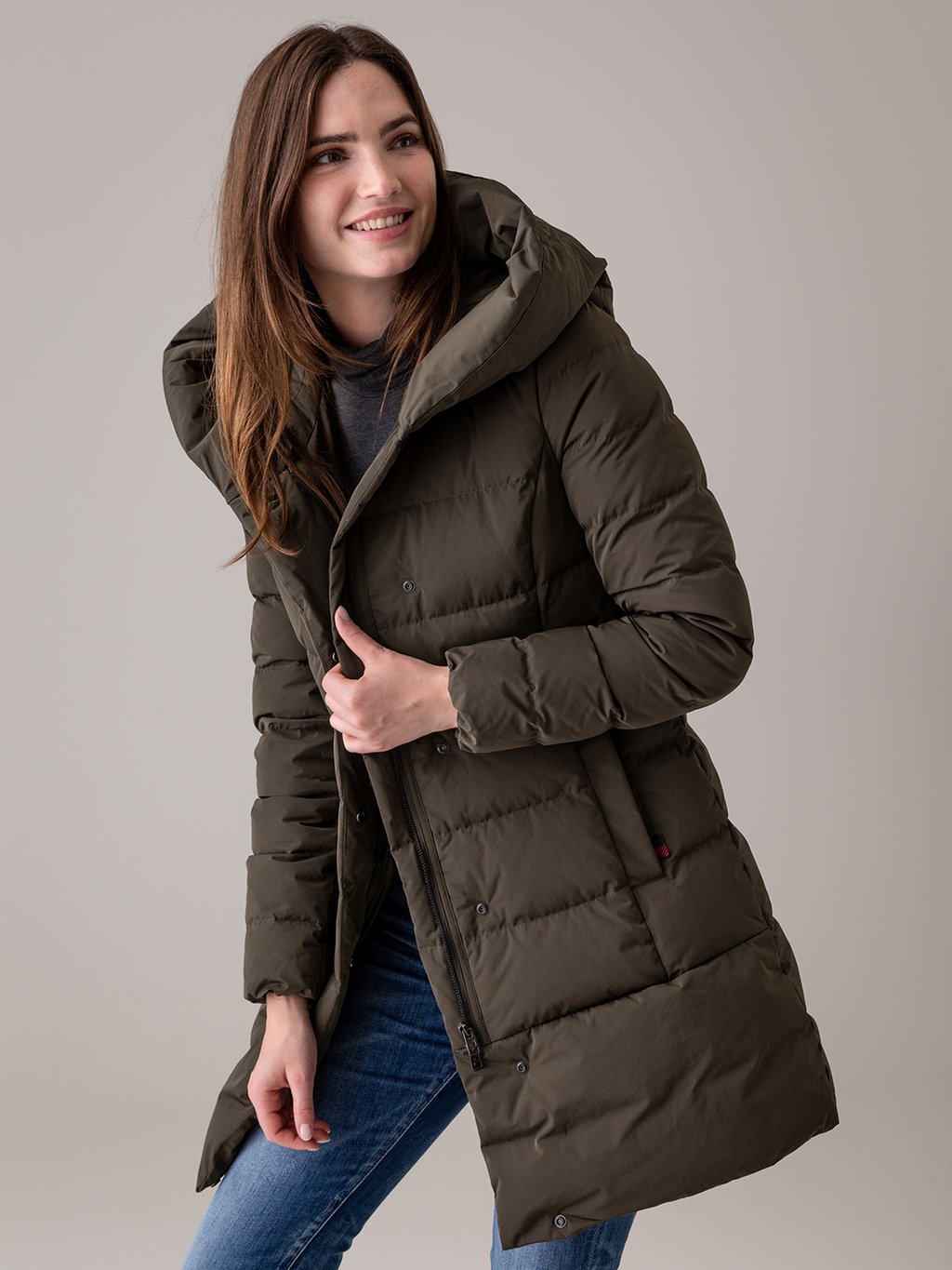 Detailansicht von Daunenjacke von WOOLRICH