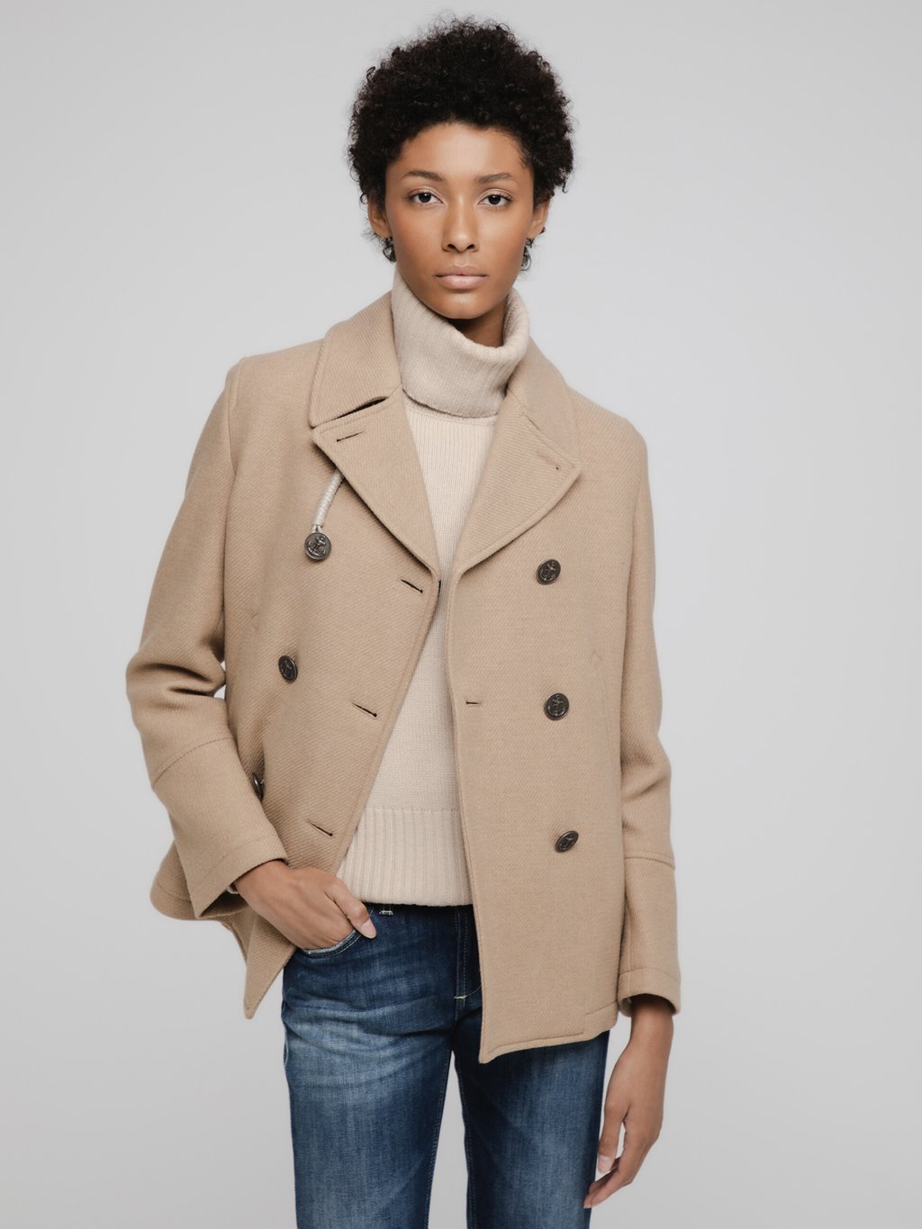 Detailansicht von Caban von CAMPLIN