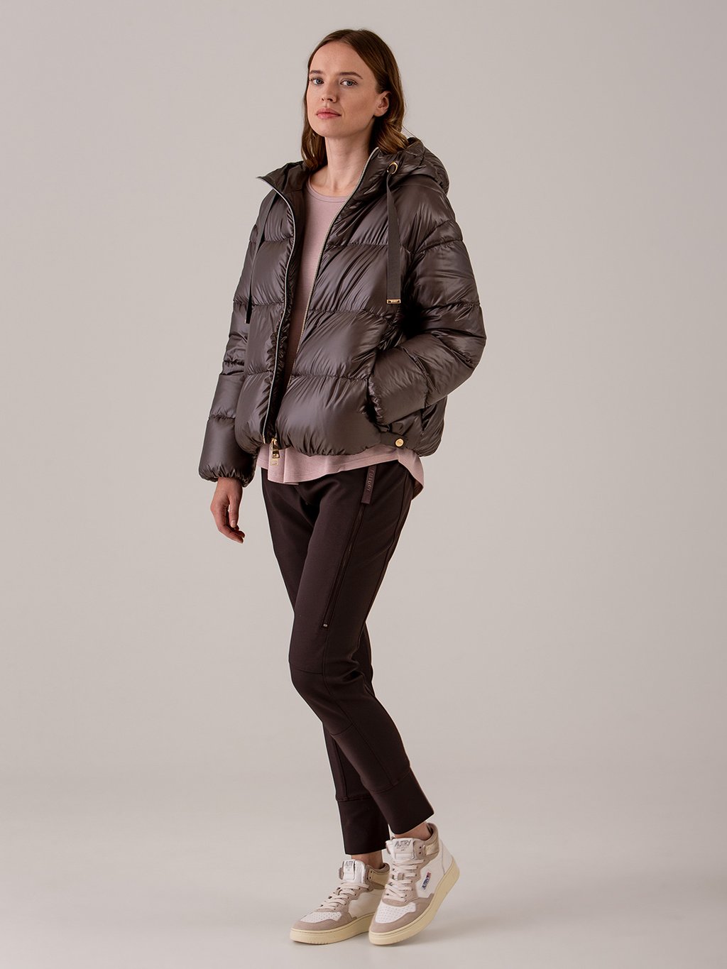 Detailansicht von Hose im Jogging-Stil von MAC