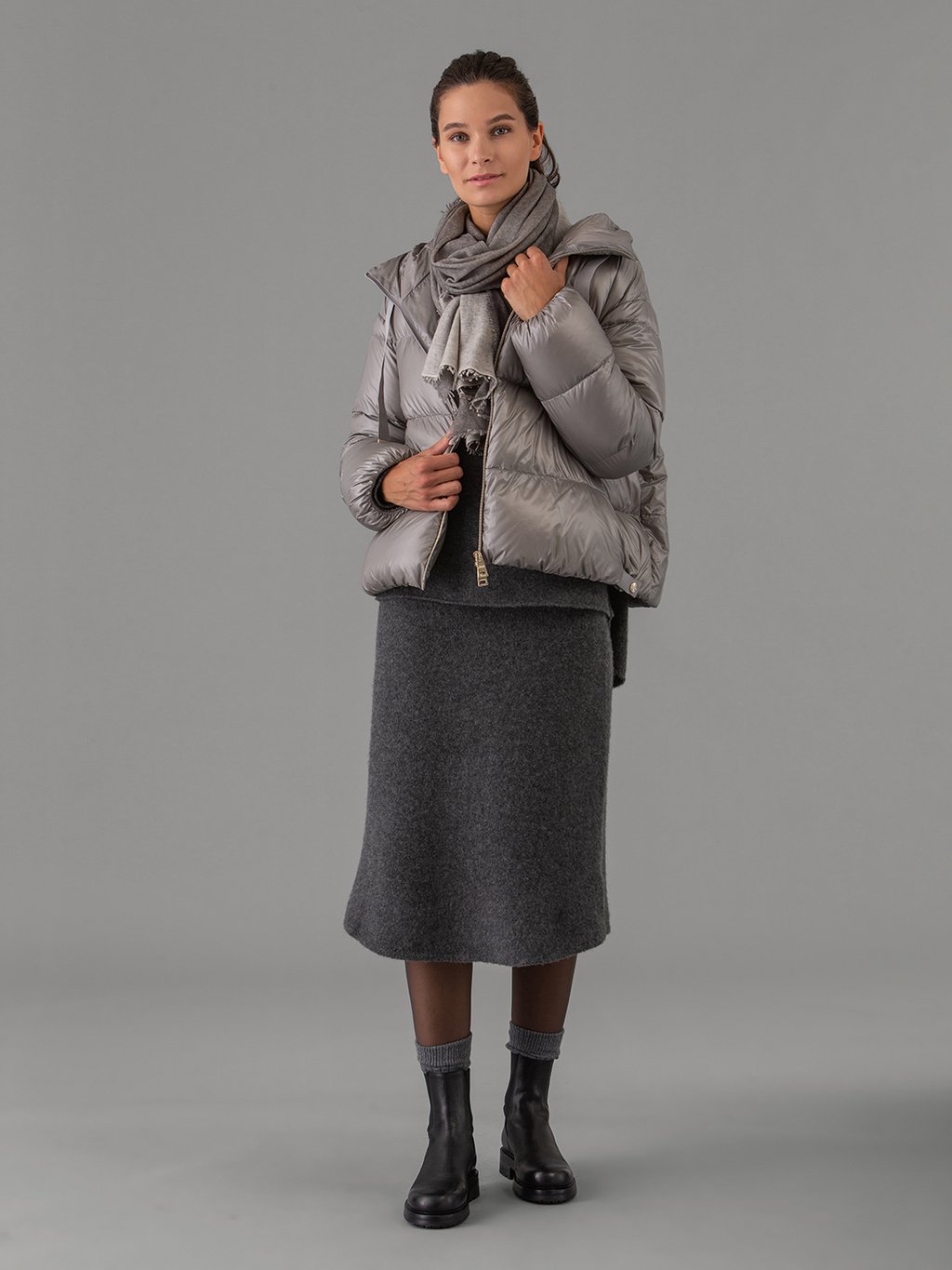 Detailansicht von Midi-Rock aus Cashmere von DANIELS