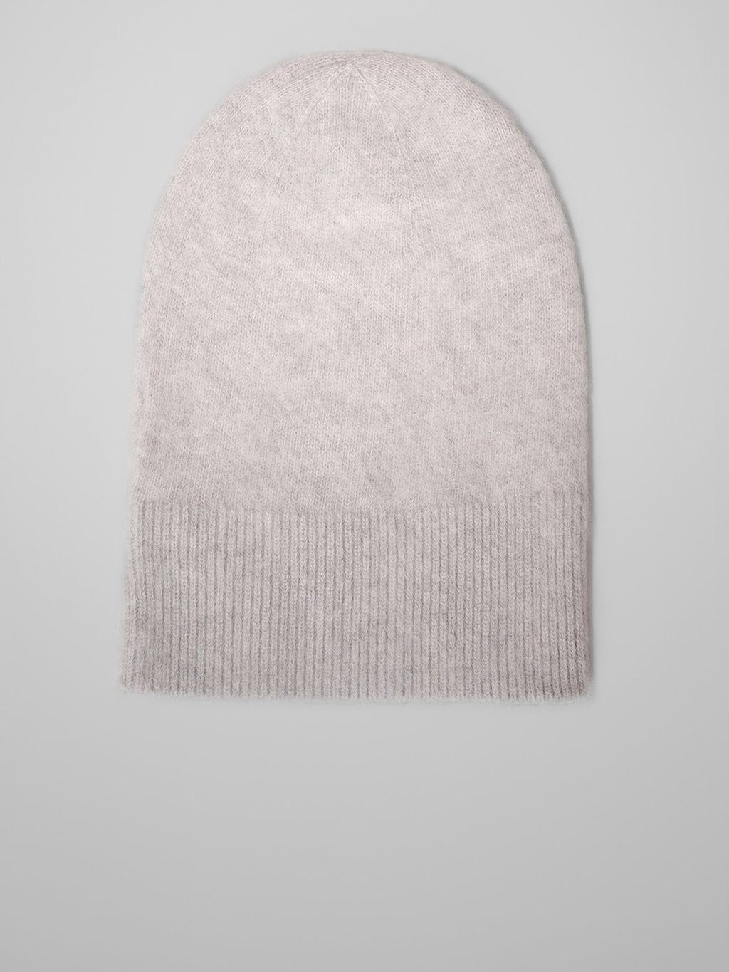 Detailansicht von Mütze aus Merinowolle von AVANT TOI