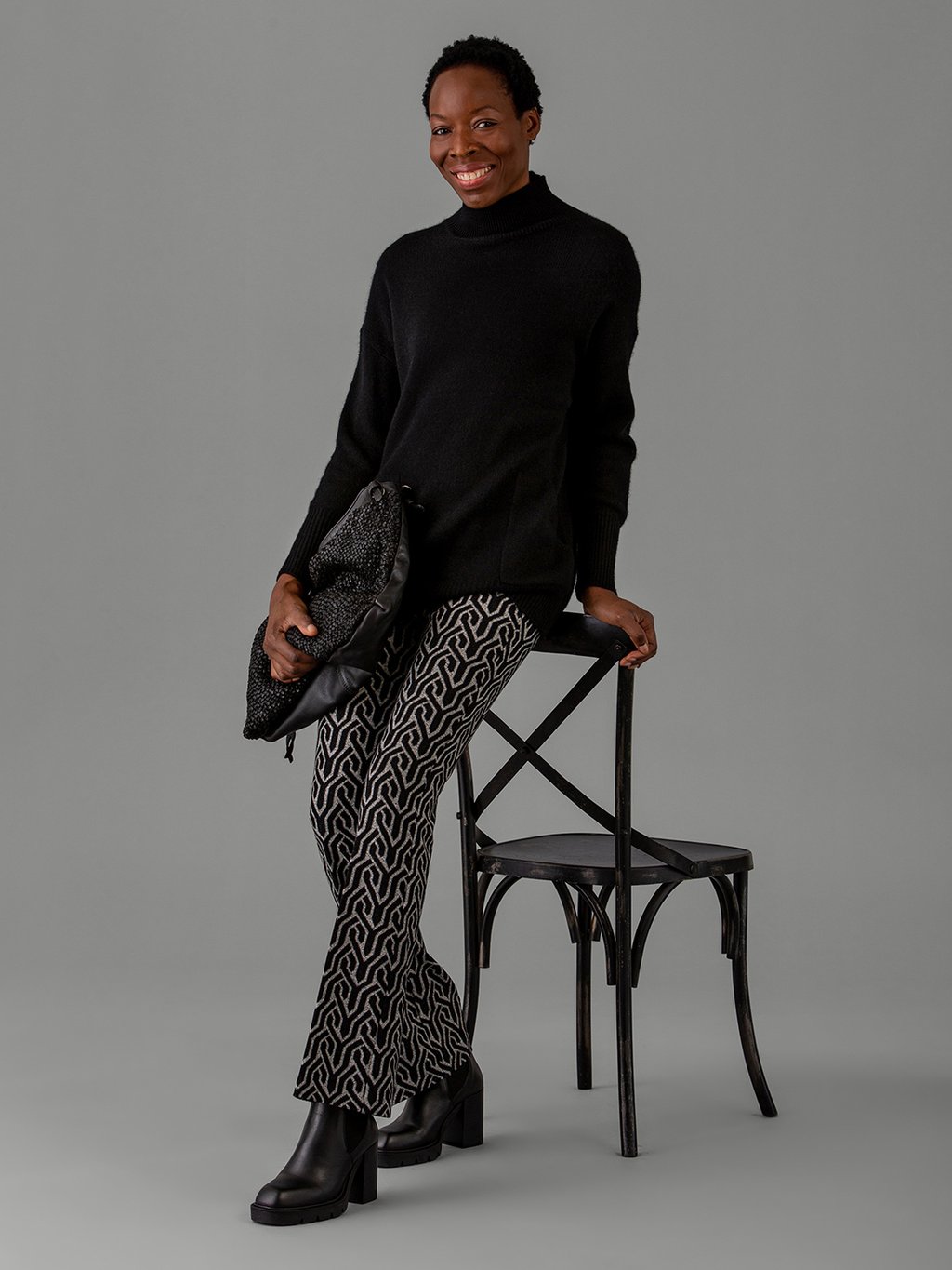 Detailansicht von Gemusterte Flared Hose von CAMBIO