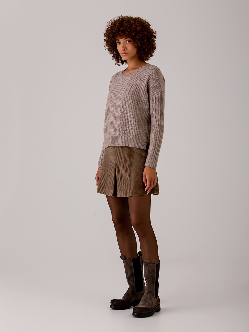 Detailansicht von Kurzer Rock aus Cord von DANIELS