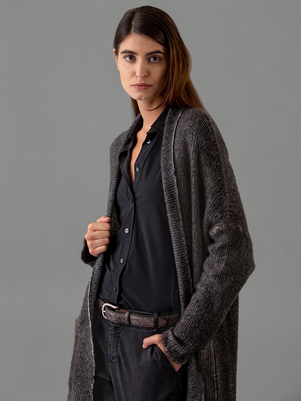 Detailansicht von Cardigan aus Cashmere von AVANT TOI