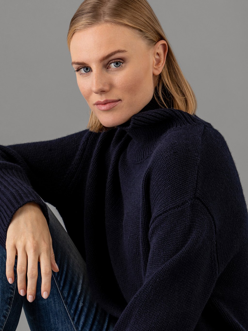 Detailansicht von Turtleneck Pullover aus Cashmere von LISA YANG