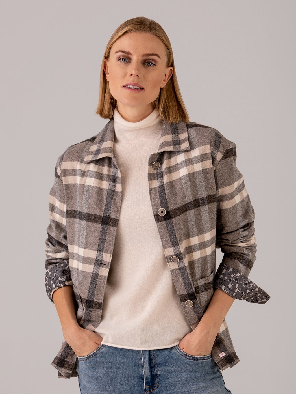 Detailansicht von Flanellbluse aus Baumwolle von FIL NOIR