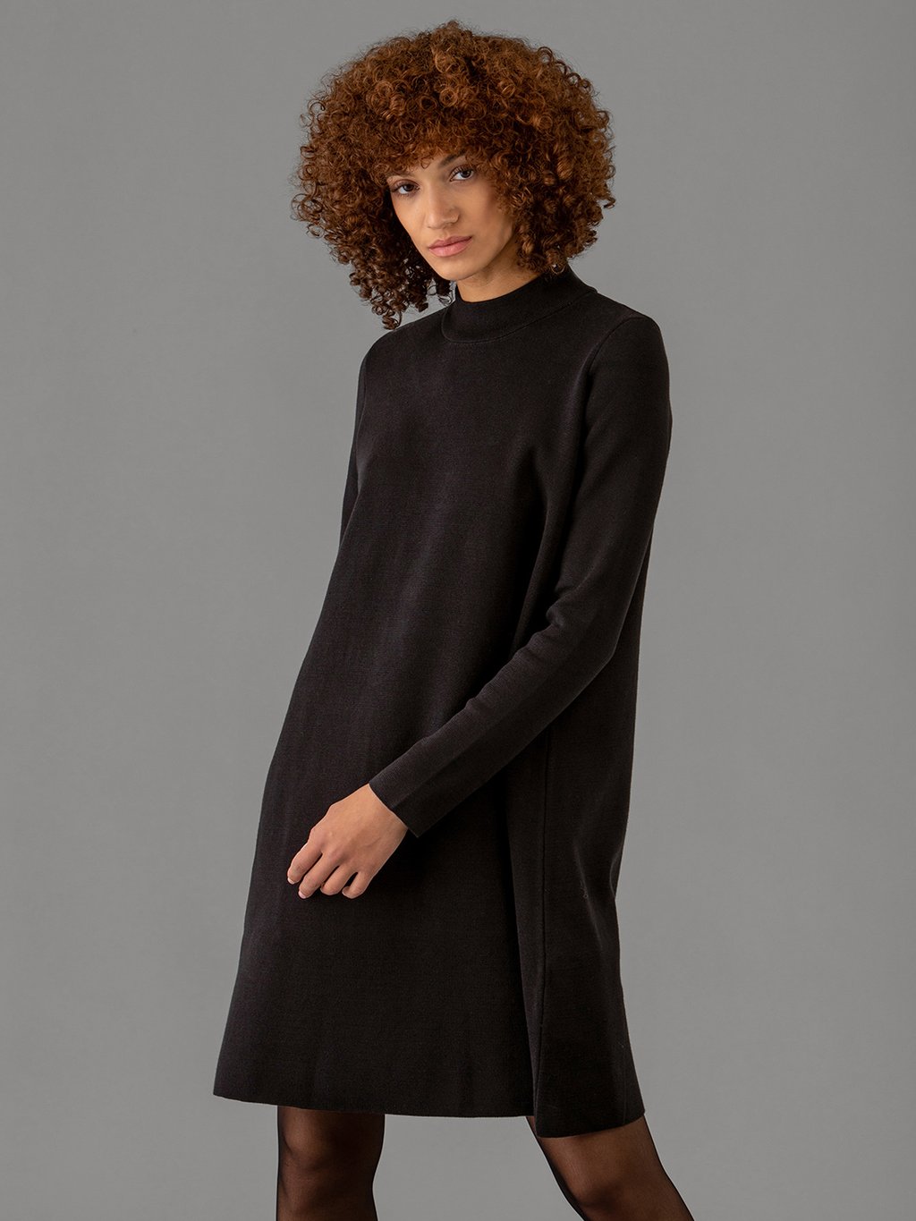 Detailansicht von Midi-Kleid aus Baumwolle von ARMEDANGELS