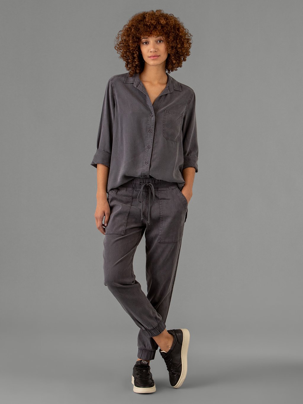 Detailansicht von Lässige Hose im Jogging-Stil von BELLA DAHL