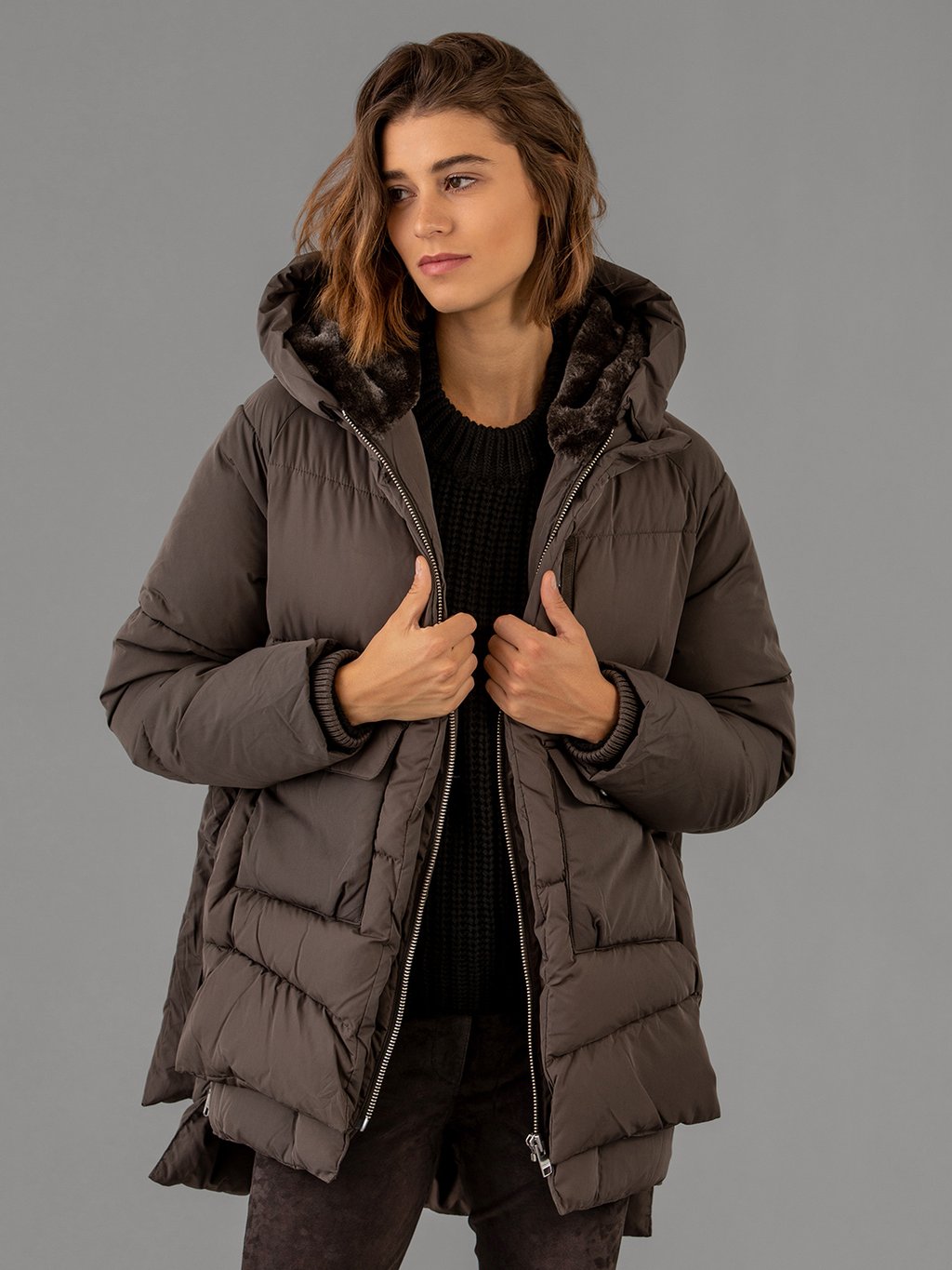 Detailansicht von Steppjacke von EMBASSY