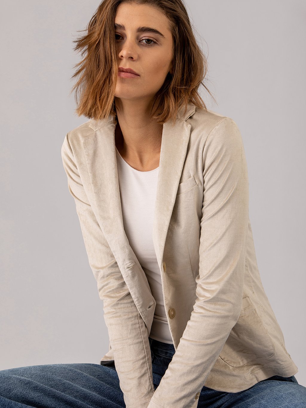 Detailansicht von Samtblazer von DANIELS