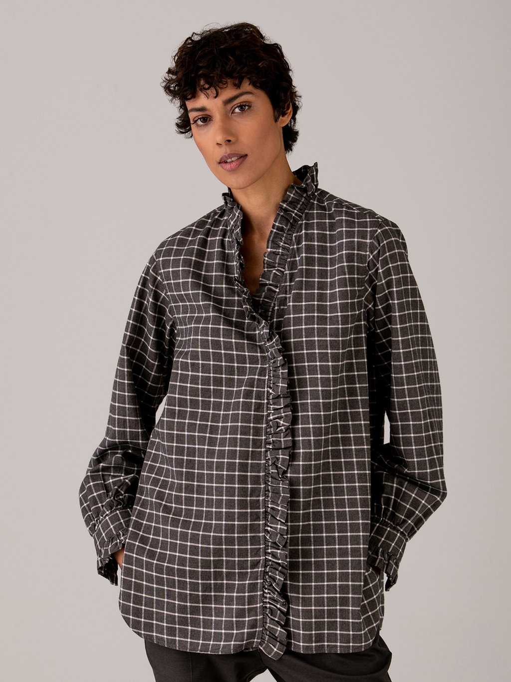 Detailansicht von Karrierte Baumwollbluse von FIL NOIR