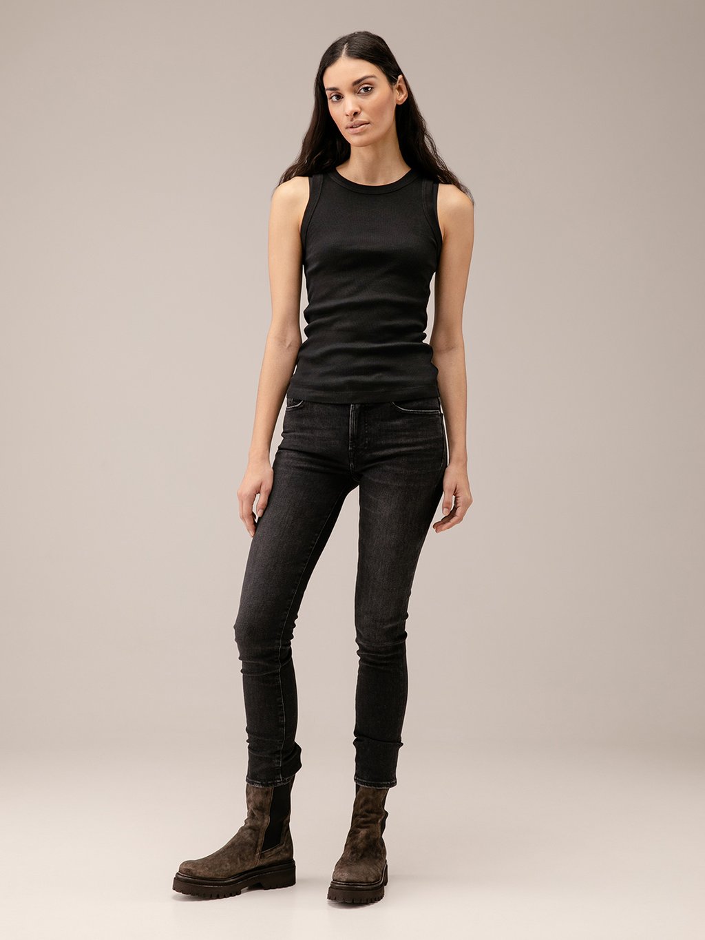 Detailansicht von Slim Fit Jeans von 7 FOR ALL MANKIND