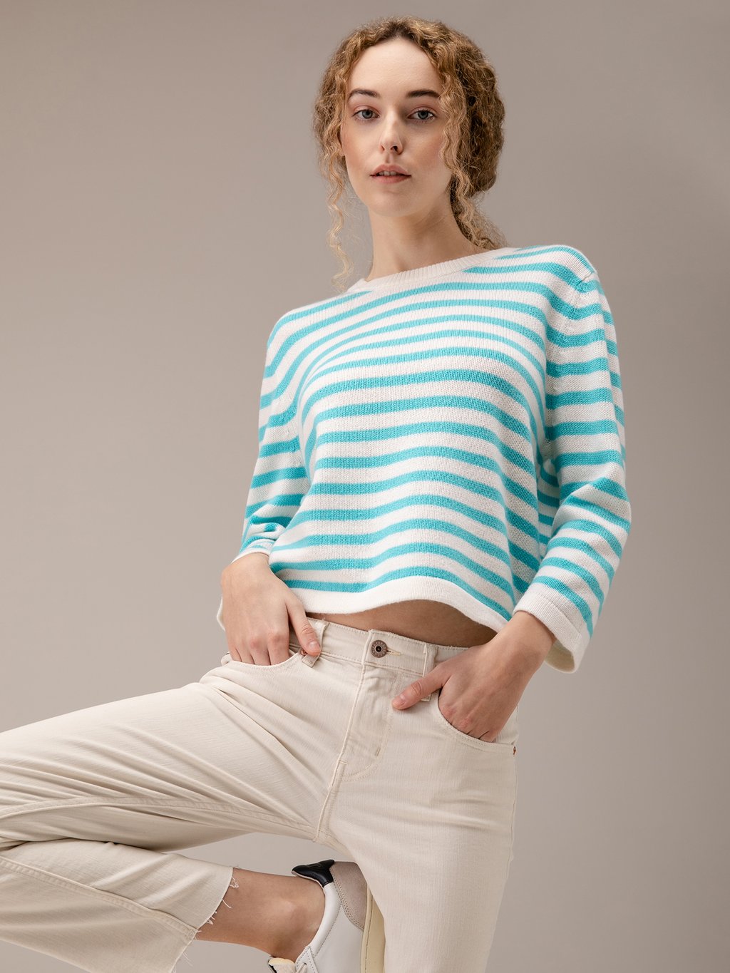 Detailansicht von Pullover aus Schurwolle von ALLUDE