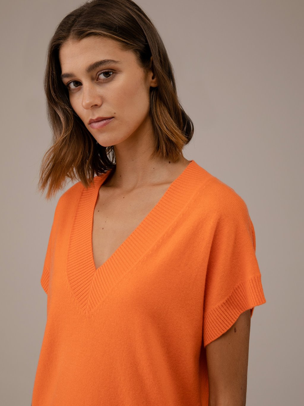 Detailansicht von Pullunder aus Schurwolle von ALLUDE