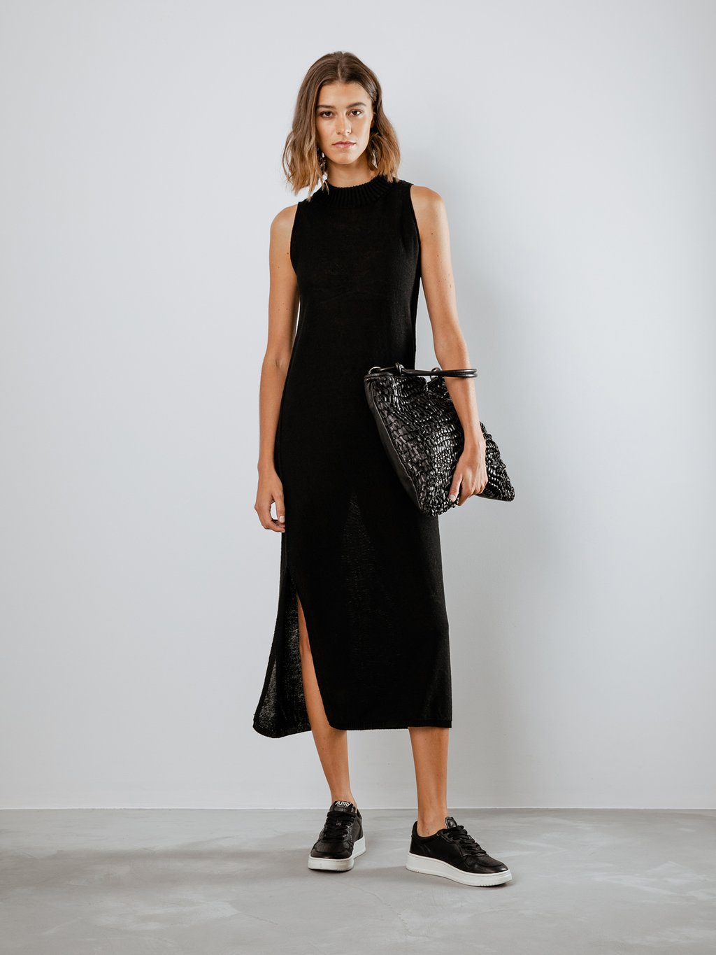 Detailansicht von Maxi-Strickkleid aus Leinen von ANTONELLI