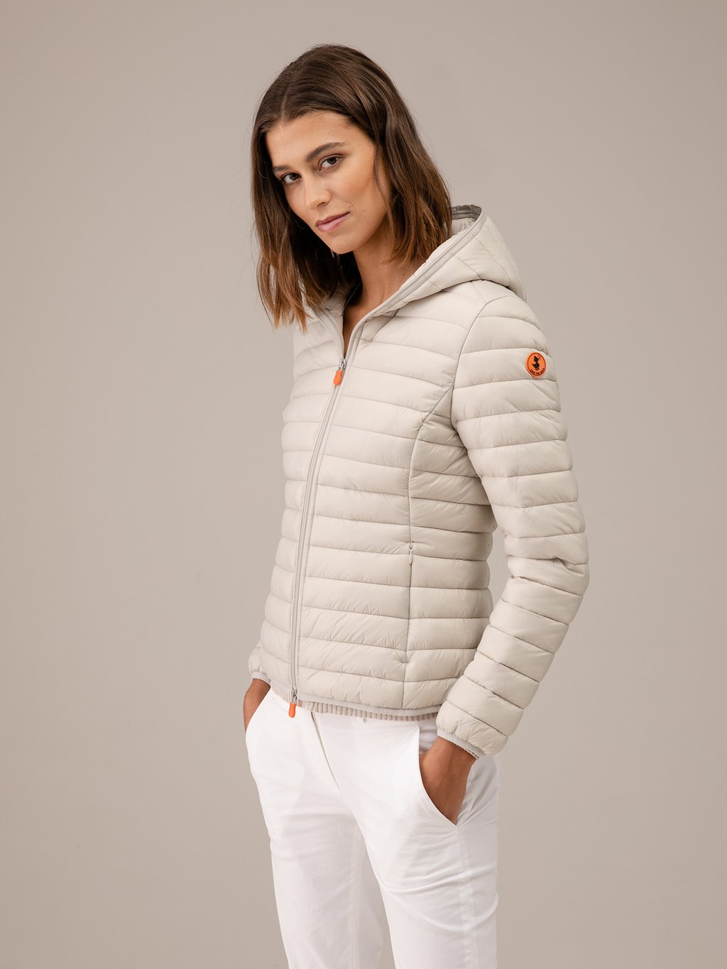 Detailansicht von Taillierte Steppjacke von SAVE THE DUCK
