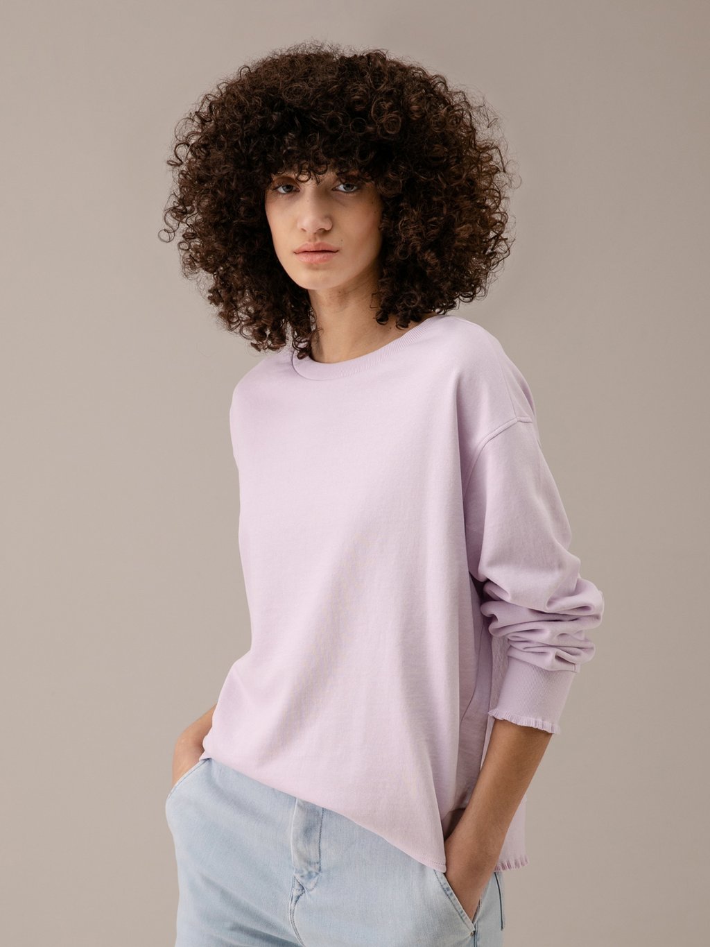 Detailansicht von Oversize-Sweatshirt von LOVE JOY VICTORY