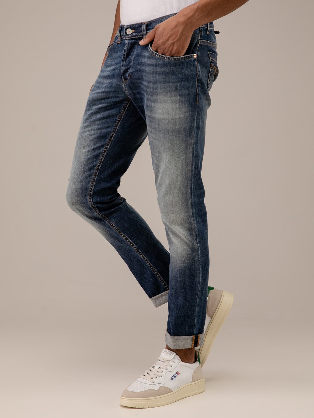 Detailansicht von Slim Fit Jeans von DONDUP