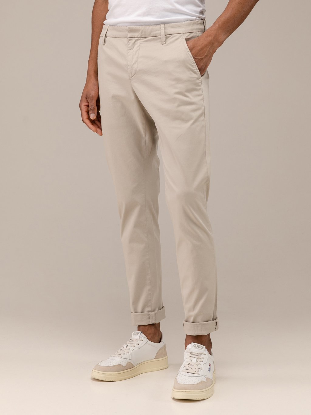 Detailansicht von Chinohose aus Baumwolle von DONDUP