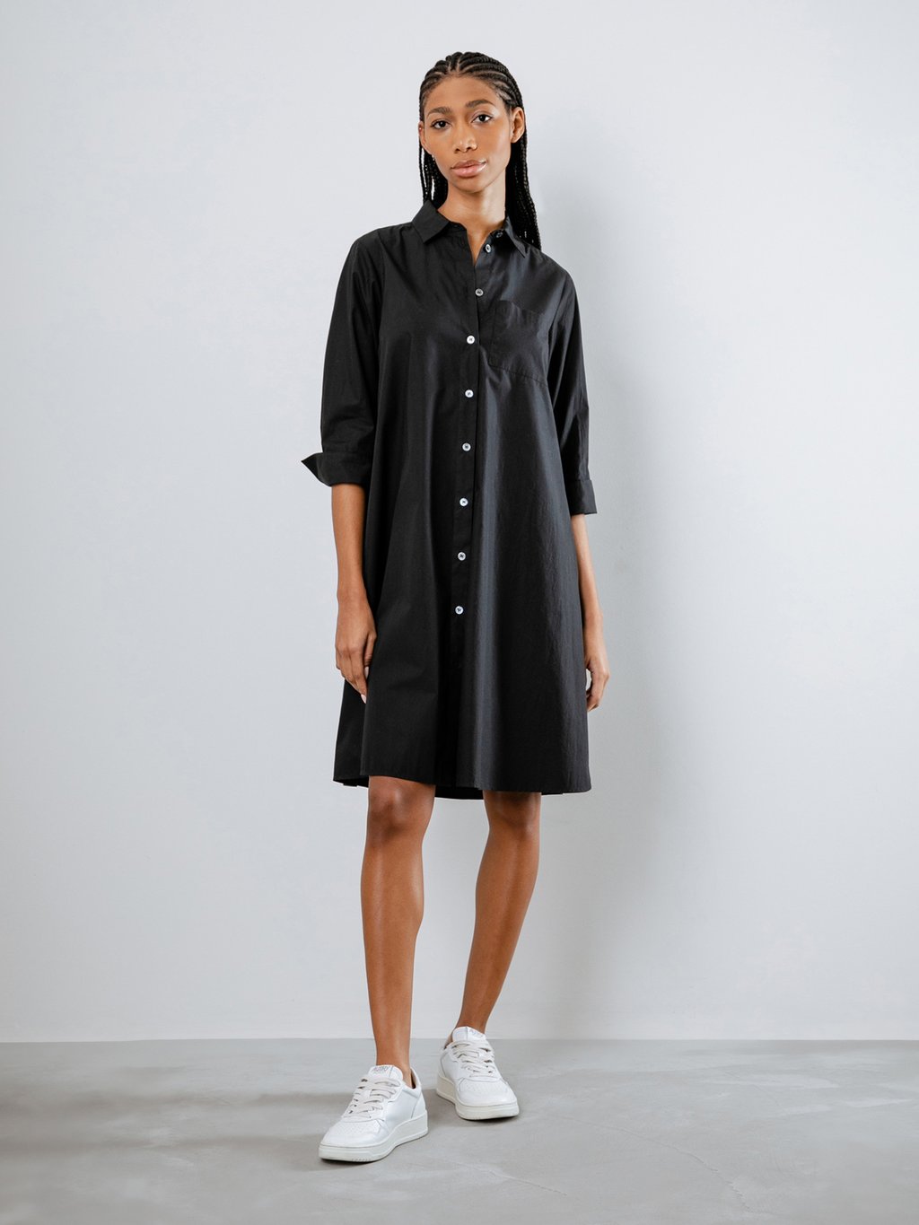 Detailansicht von Midi-Hemdblusenkleid aus Baumwolle von ROBERT FRIEDMAN