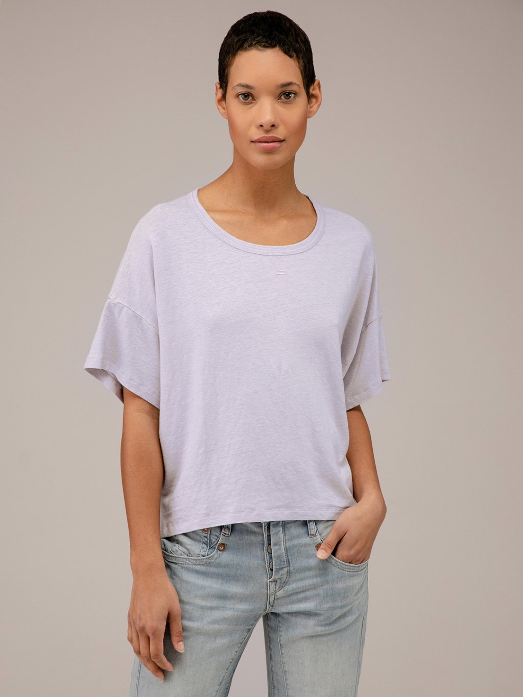 Detailansicht von Oversized T-Shirt aus Leinen von 10 DAYS