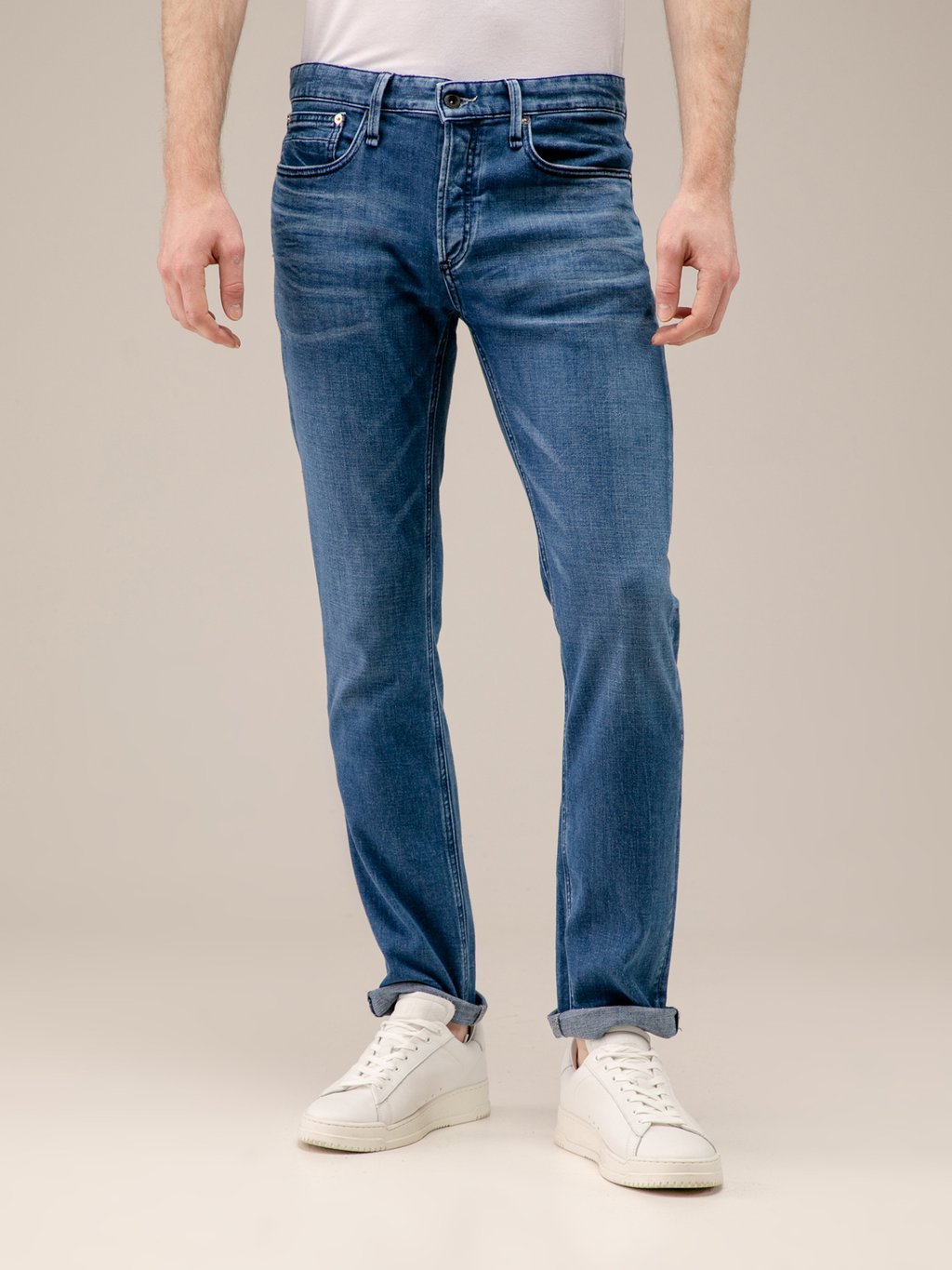 Detailansicht von Slim Fit Jeans von DENHAM