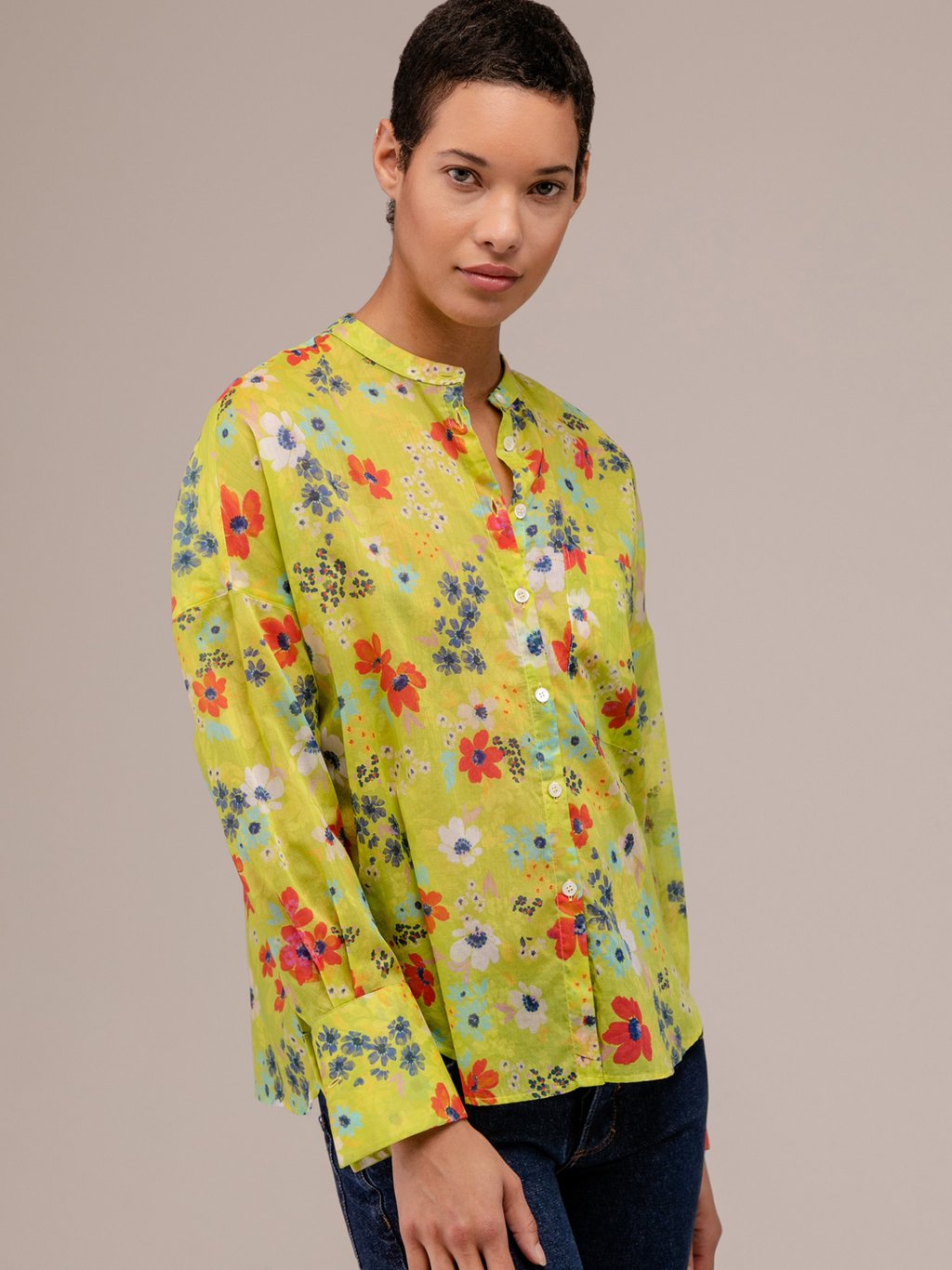 Detailansicht von Gemusterte Bluse von ROBERT FRIEDMAN