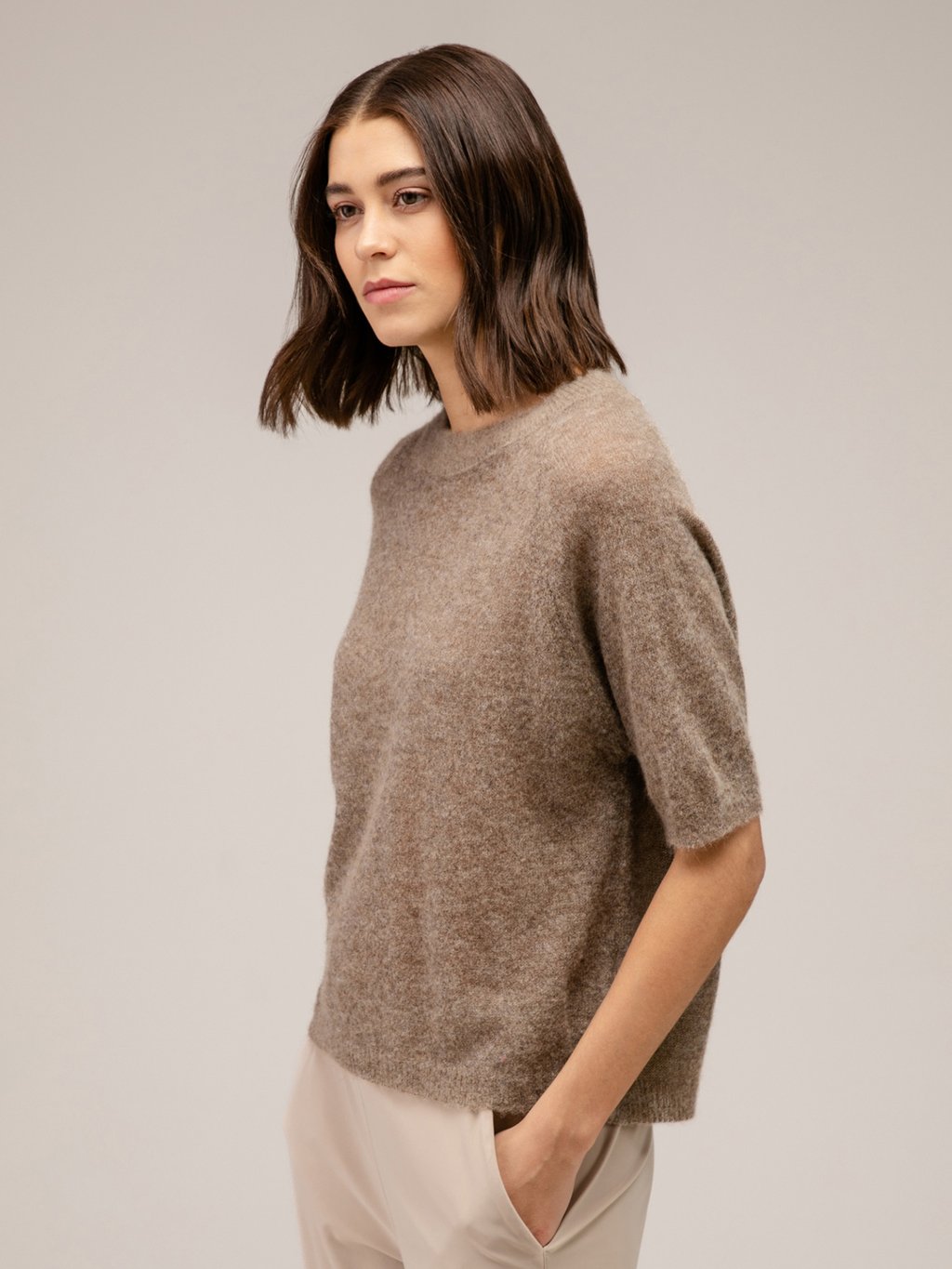 Detailansicht von Kurzarm-Pullover von 10 DAYS