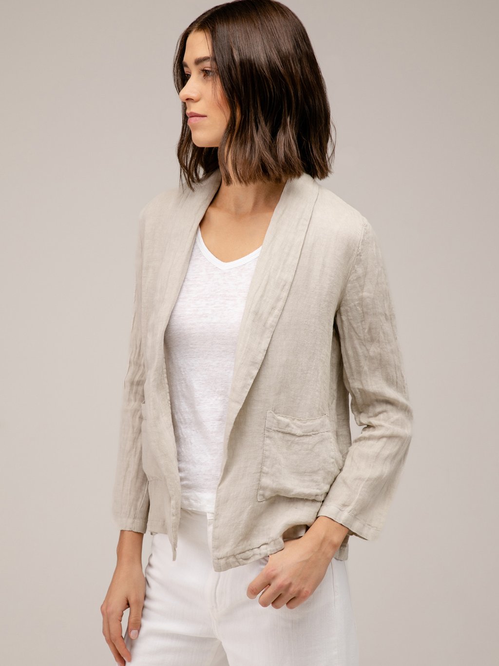 Detailansicht von Leichter Blazer aus Leinen von BOMBOOGIE