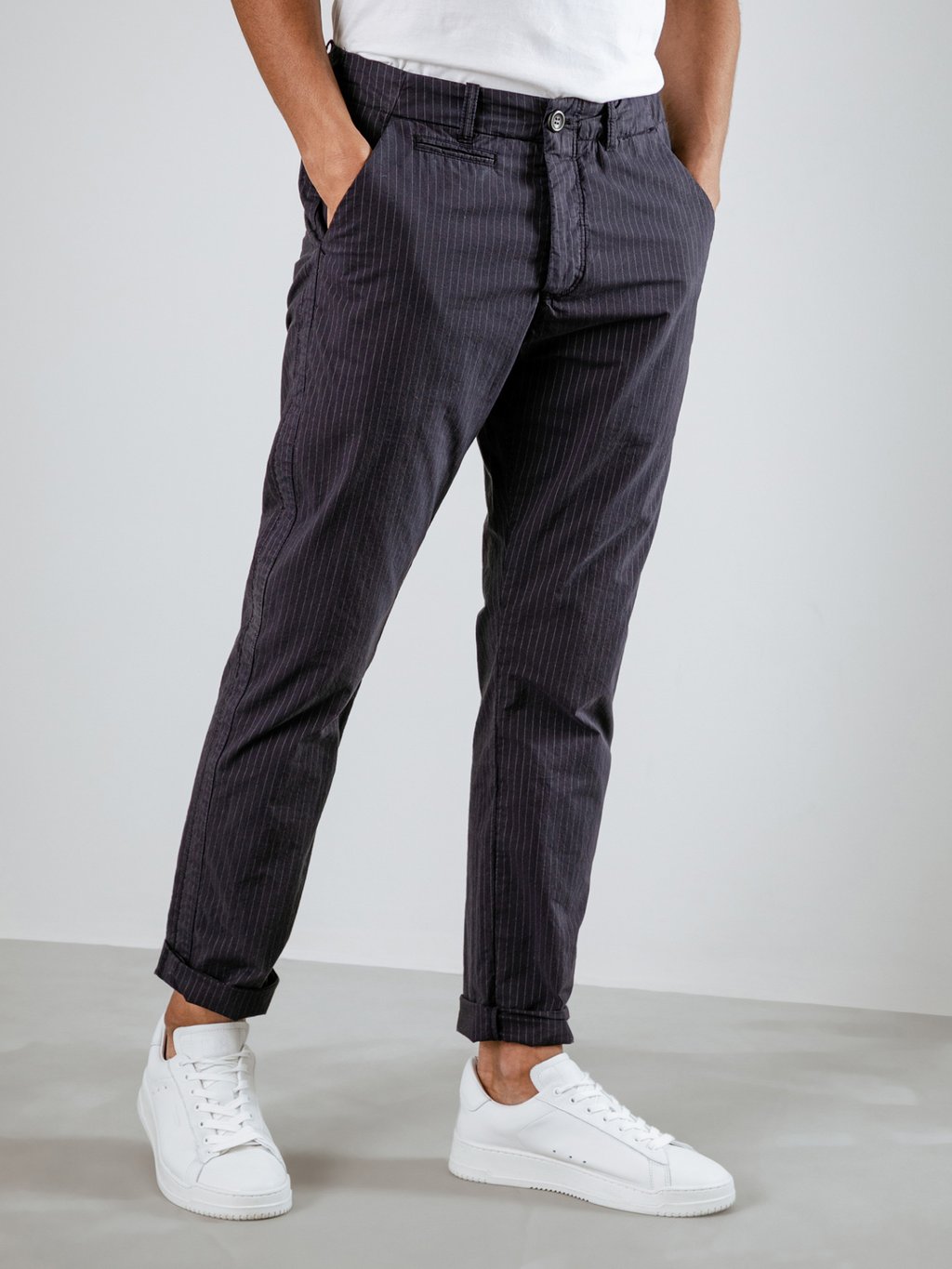 Detailansicht von Hose aus Baumwolle von HANNES ROETHER