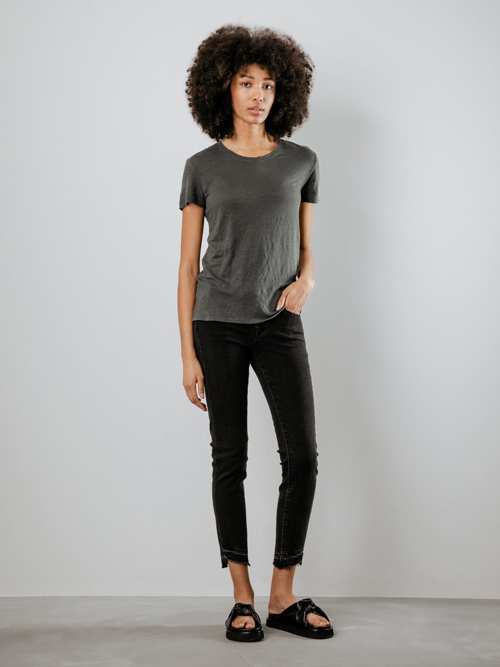 Detailansicht von Skinny Fit Jeans von DAWN