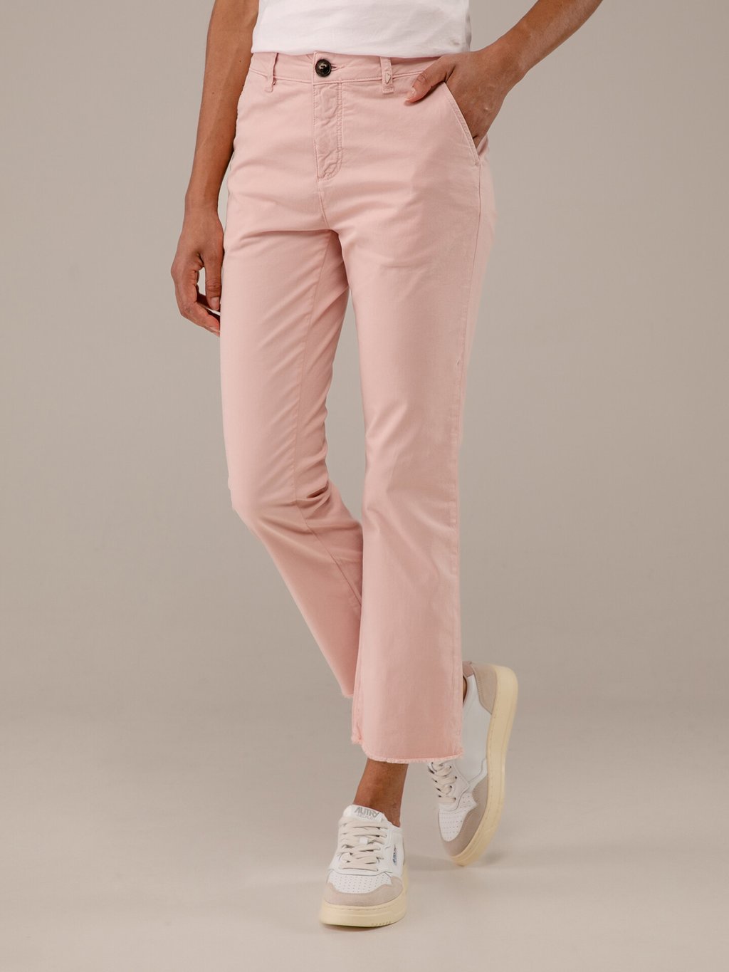 Detailansicht von Flared Chinohose von MOS MOSH