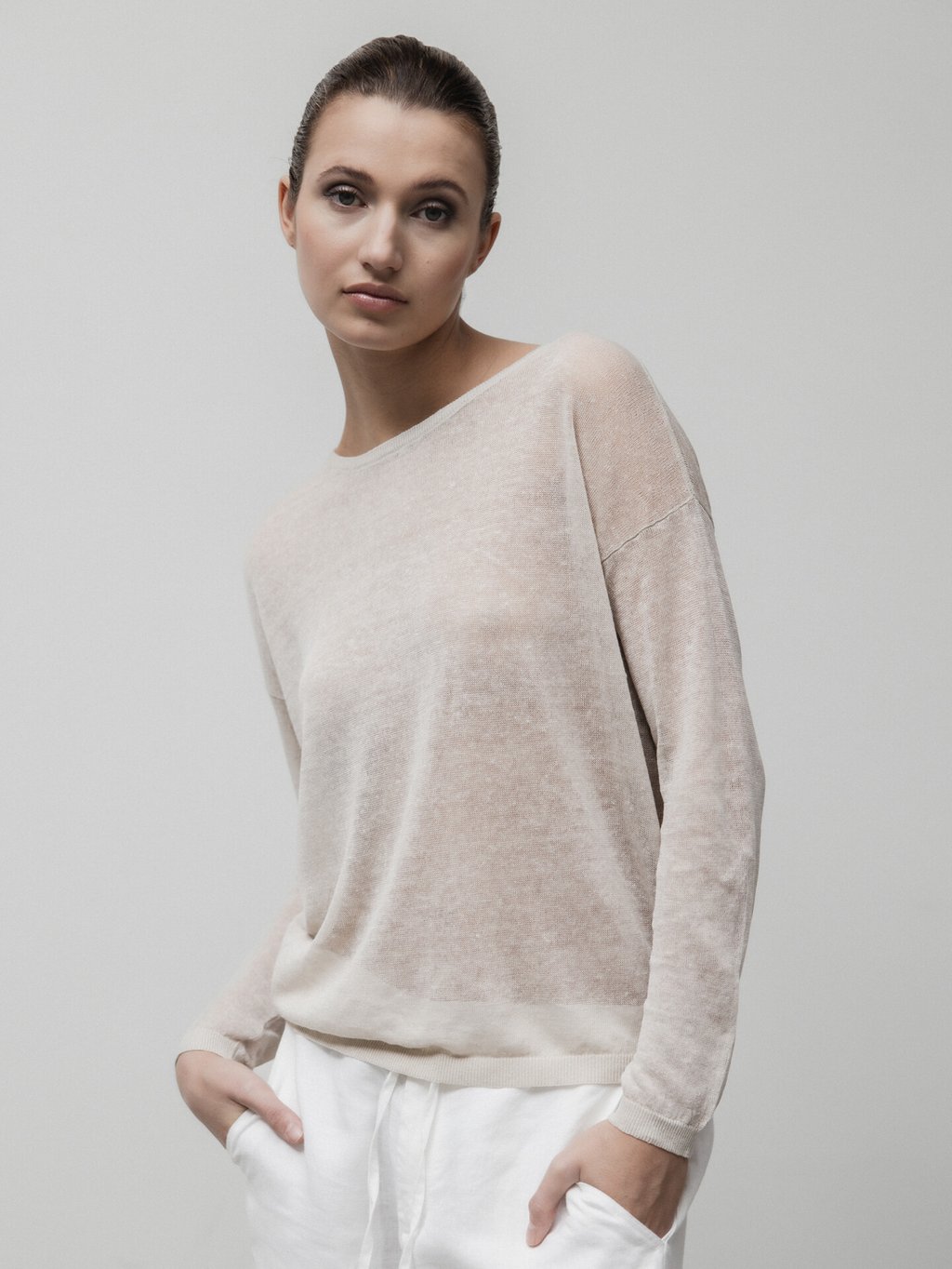 Detailansicht von Leichter Pullover aus Leinen von DANIELS