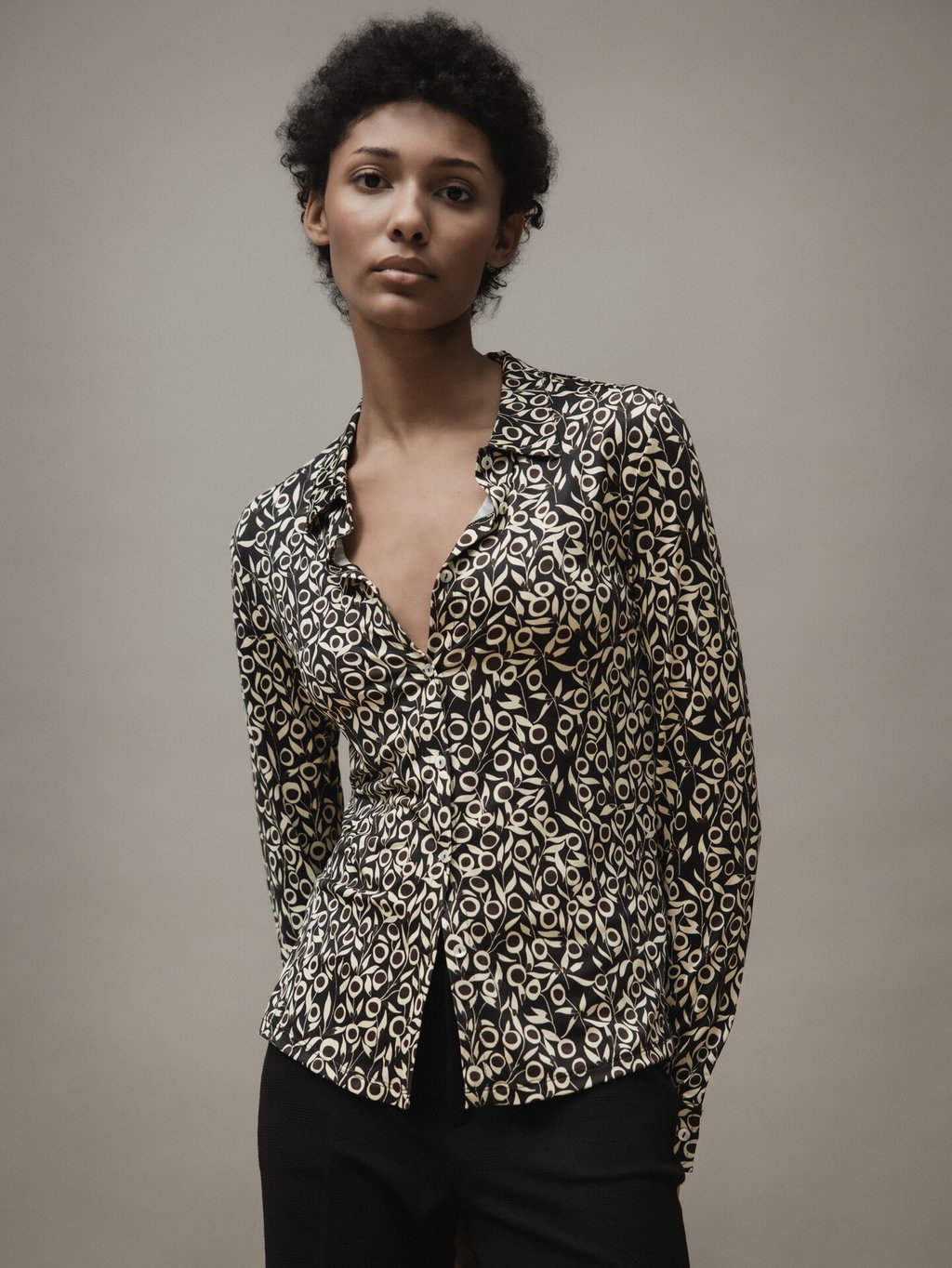 Detailansicht von Gemusterte Bluse von DANIELS