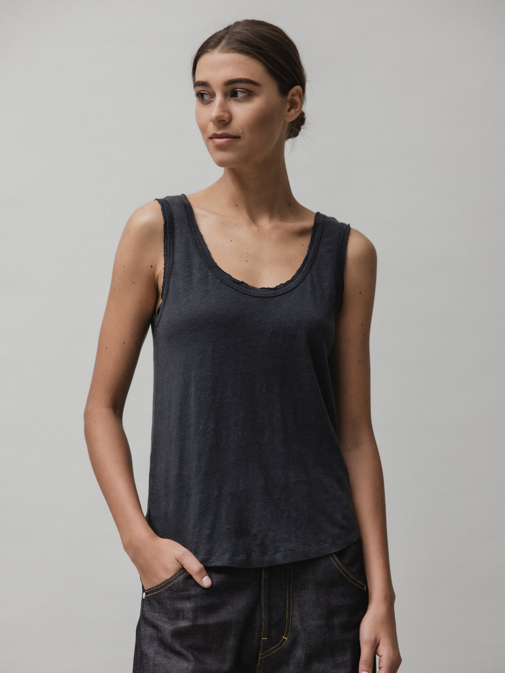 Detailansicht von Top aus Leinen von DANIELS