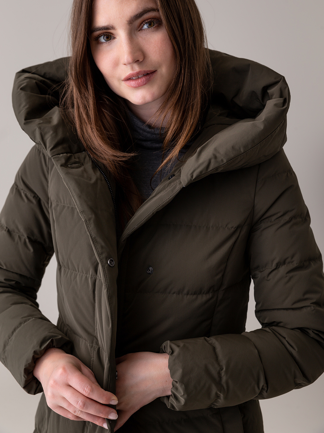 Detailansicht von Daunenjacke von WOOLRICH