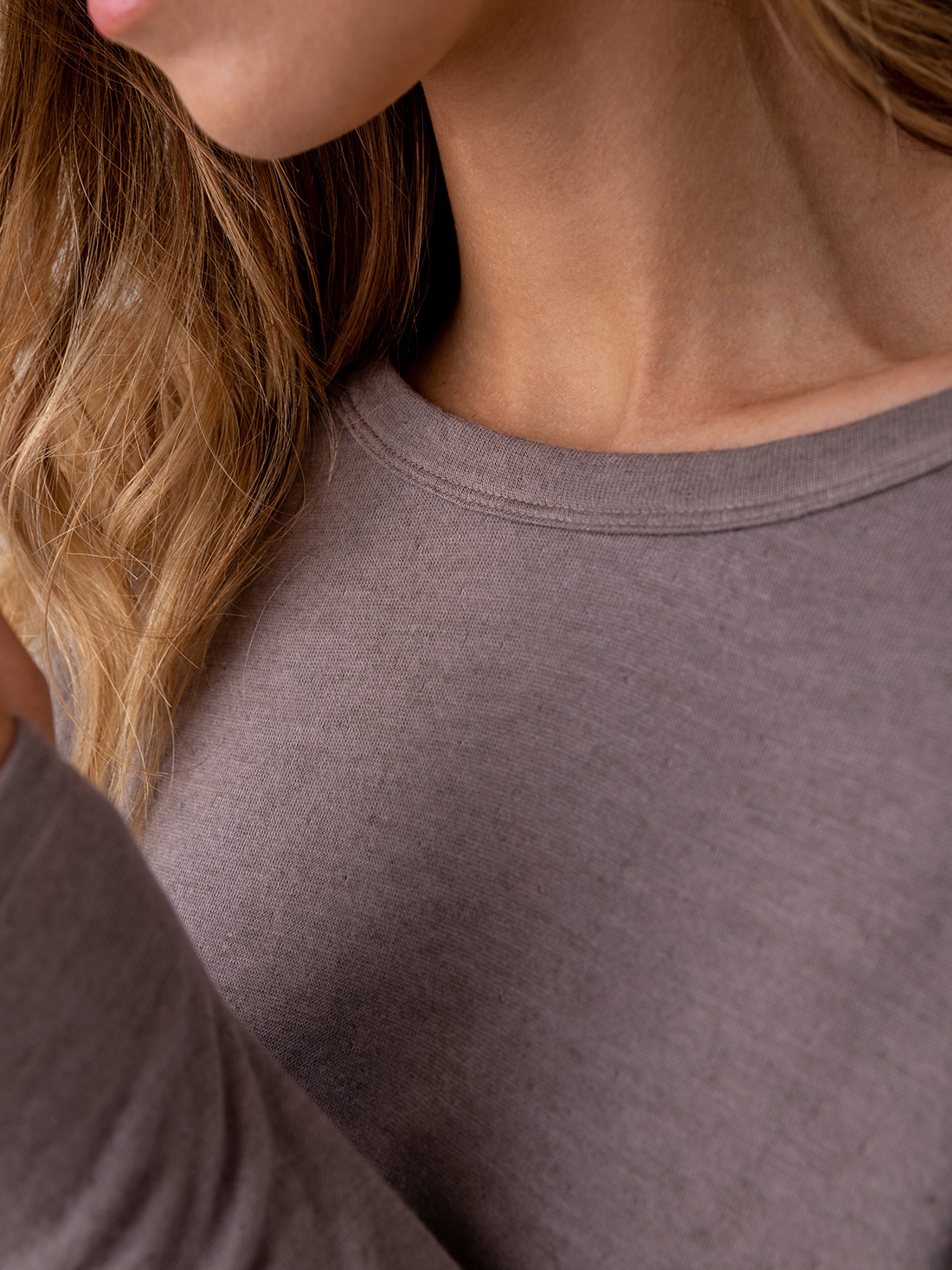 Detailansicht von Langarmshirt  von PUROTATTO