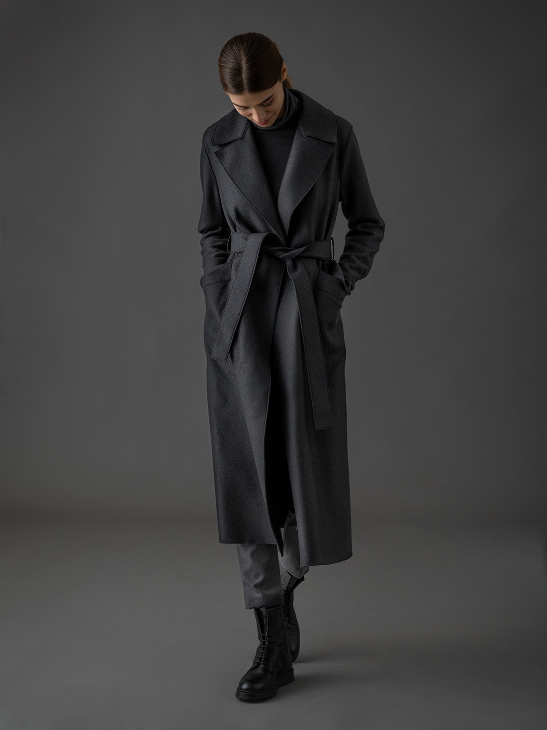 Detailansicht von Schurwollmantel von HARRIS WHARF LONDON