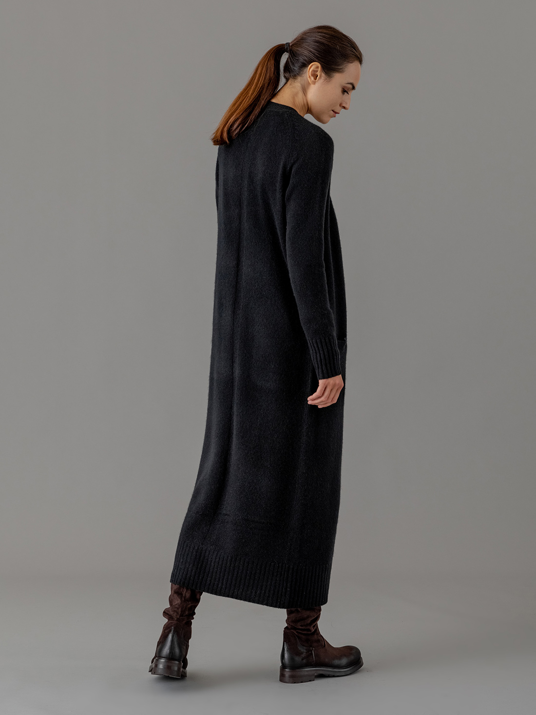 Detailansicht von Langer Cardigan von DANIELS