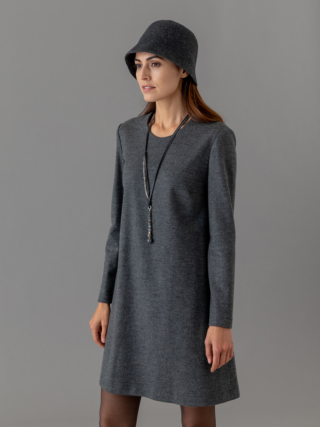 Detailansicht von Kurzes Kleid aus Merinowolle von HARRIS WHARF LONDON