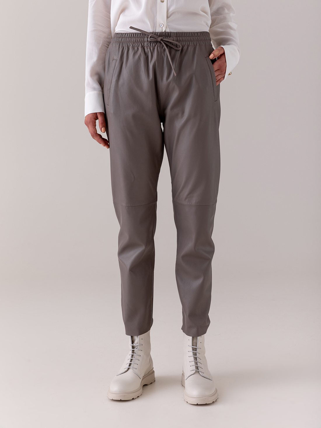 Detailansicht von Nappa-Lederhose von OAKWOOD