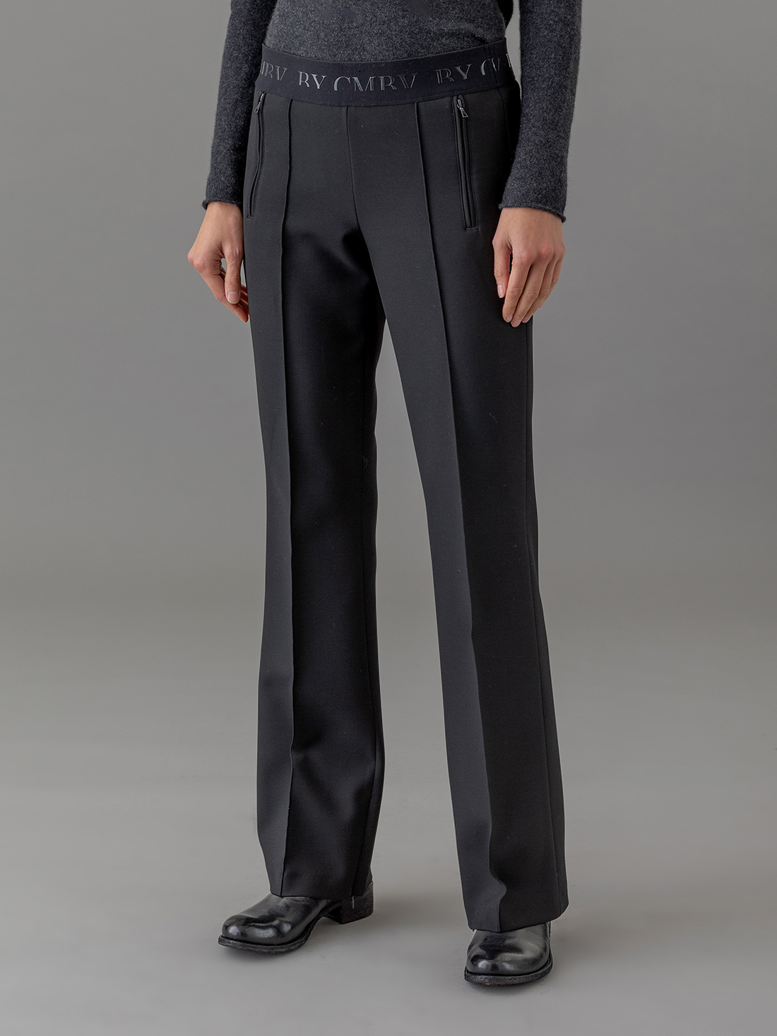 Detailansicht von Leicht ausgestellte Jersey Hose von CAMBIO