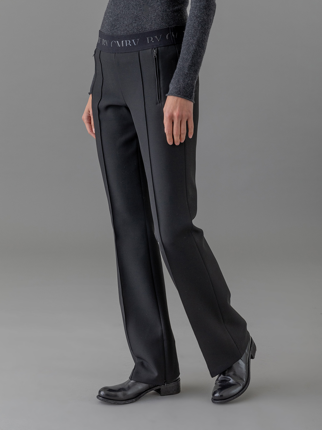 Detailansicht von Leicht ausgestellte Jersey Hose von CAMBIO