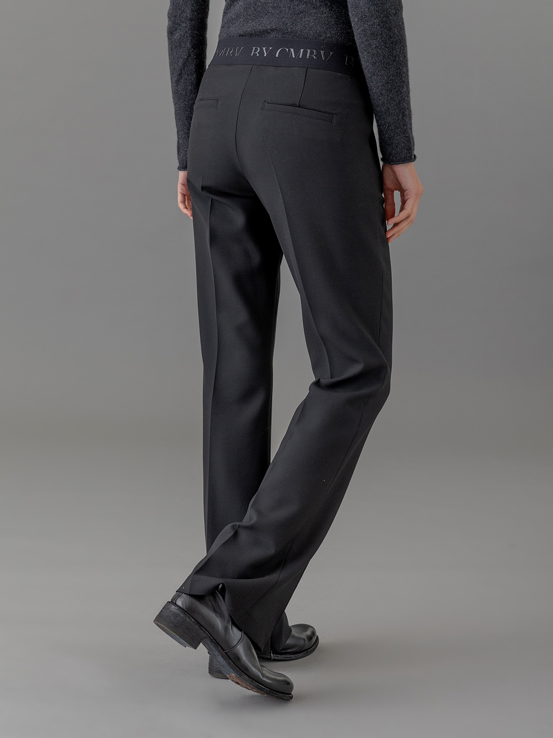 Detailansicht von Leicht ausgestellte Jersey Hose von CAMBIO