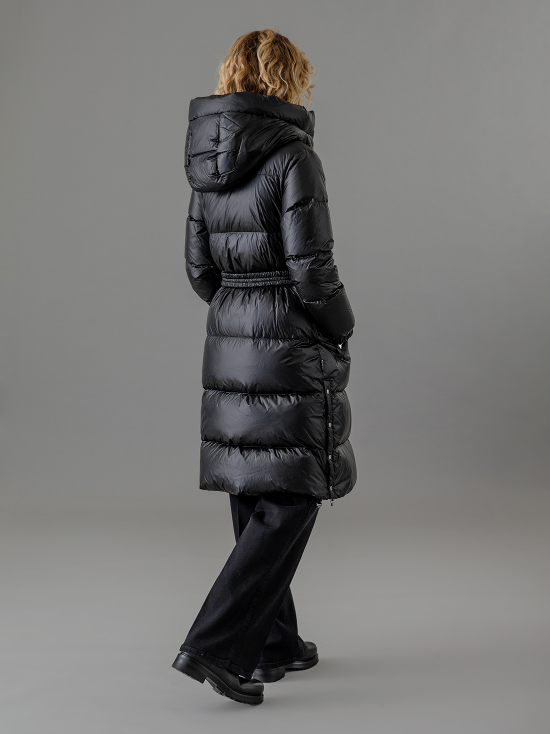 Detailansicht von Daunenmantel von WOOLRICH