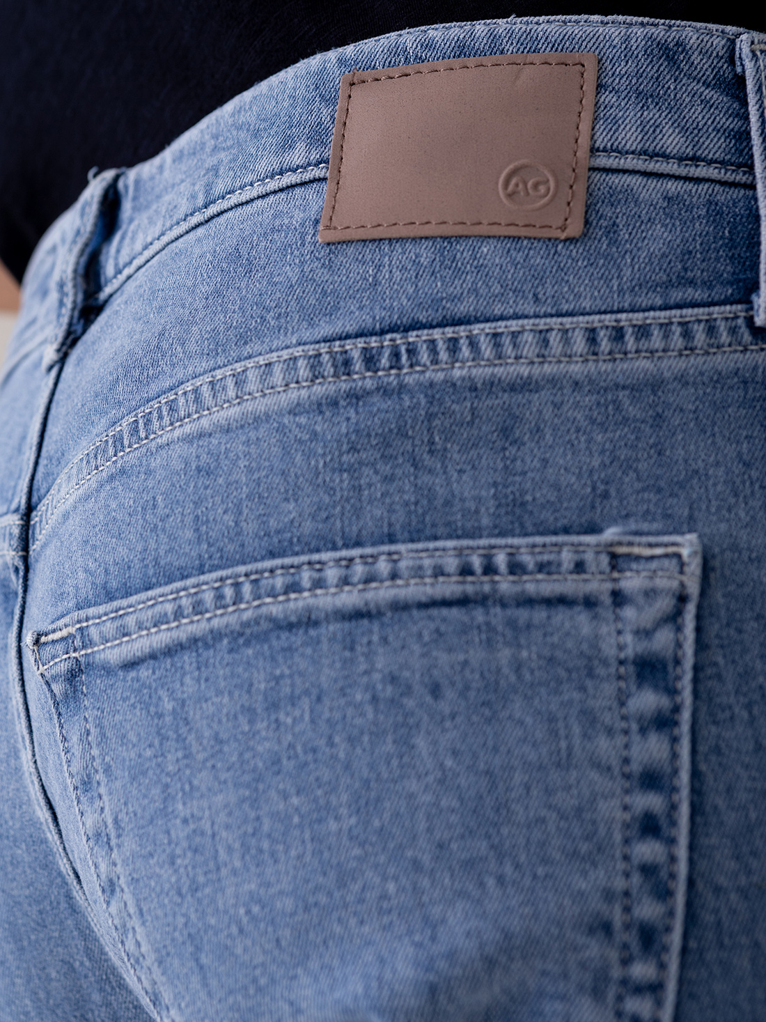 Detailansicht von EX-Boyfriend Jeans von ADRIANO GOLDSCHMIED