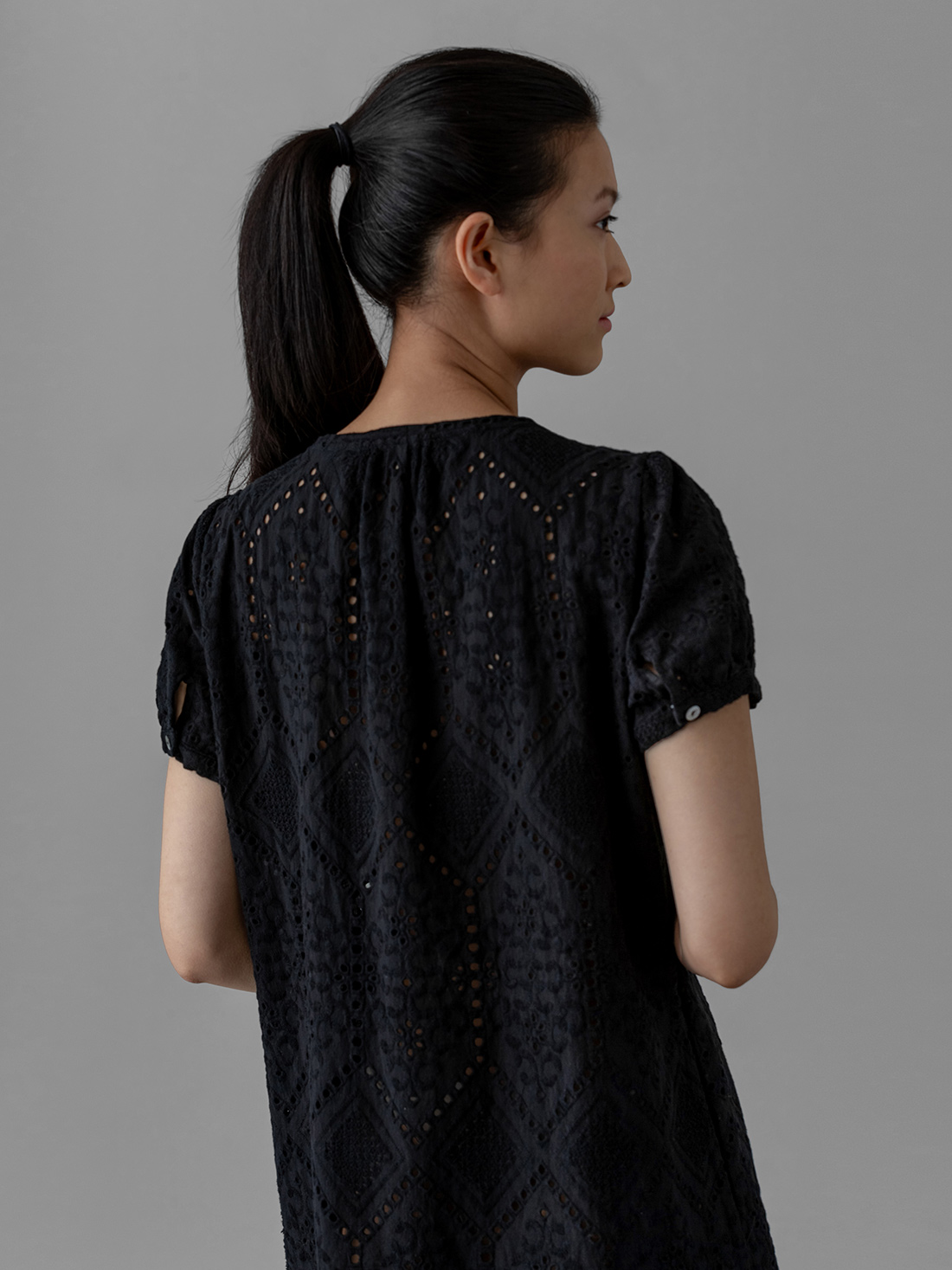 Detailansicht von Midi-Kleid aus Baumwolle von LA CAMICIA