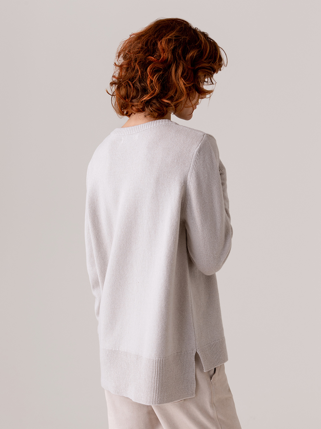 Detailansicht von Pullover von SIBIN LINNEBJERG