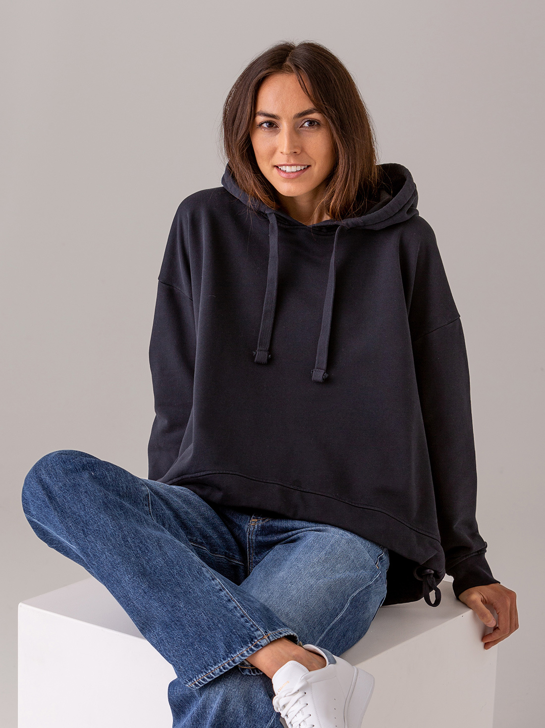 Detailansicht von Kapuzen-Sweatshirt aus Baumwolle von DANIELS