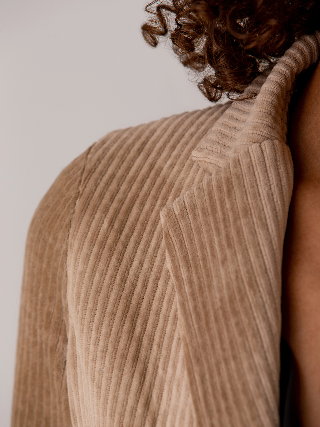 Detailansicht von Cordblazer von DANIELS